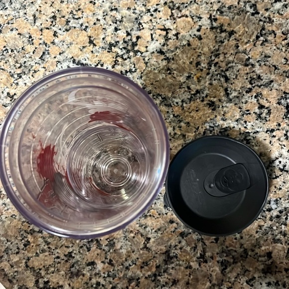 UNIVERSITY OF ALABAMA 24oz Tumbler & Medium T-Shirt - Picture 12 of 13